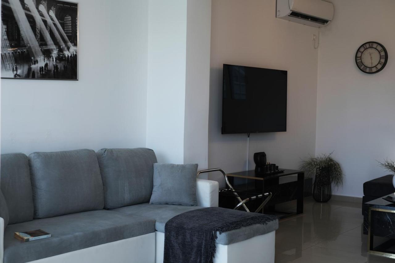 Emvi Apartments II Near Airport Vravrona Ngoại thất bức ảnh